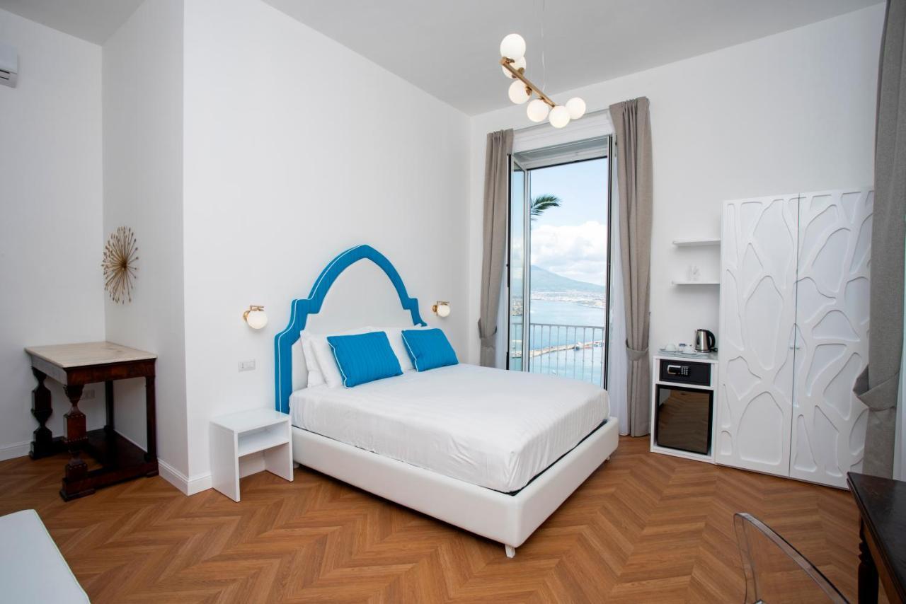 Relais Al Castello Bed & Breakfast Кастеламаре ди Стабия Екстериор снимка